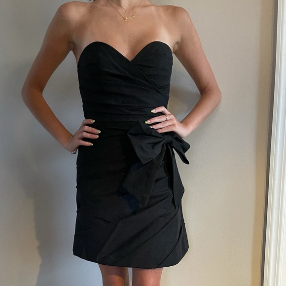 Jovani Dresses & Skirts - Jovani Cocktail Dress Black